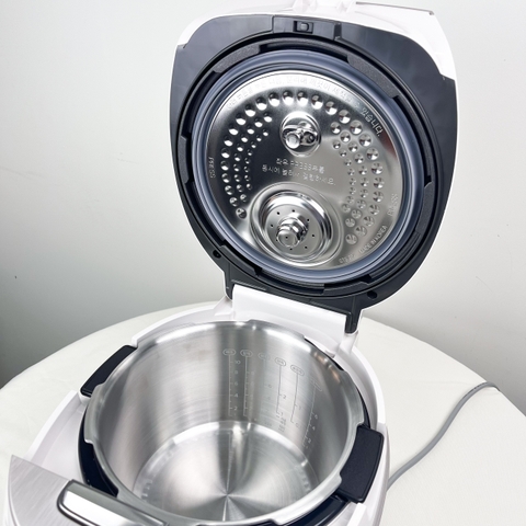 Nồi cơm điện cao tần áp suất Cuckoo CRP-LHTAR1010FGI 1.8L (lòng inox)