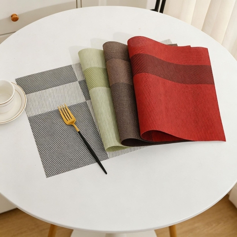 Tấm lót bàn ăn PVC Z026 30*45cm