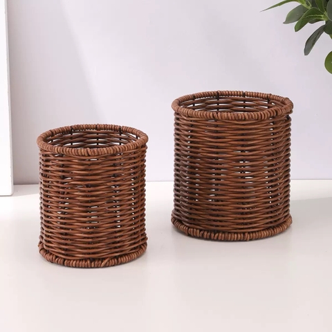 Cắm bút mây bé 858