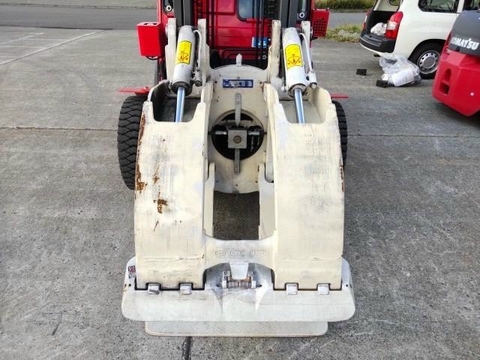 Xe Nâng Điện 3 Tấn Kẹp Cuộn Tròn Komatsu 2017 – Nâng Cao 4m | Giá Tốt