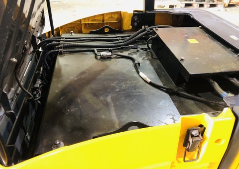 Xe nâng điện 3 tấn bình ắc quy khô (lithium)