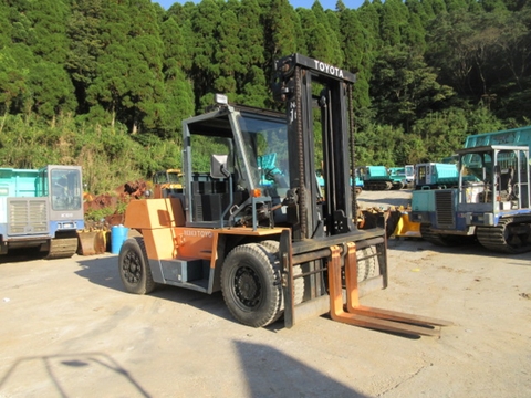 Xe Nâng Komatsu 10 Tấn Cũ