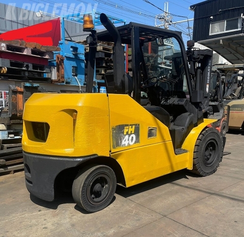 Xe Nâng Cũ 4 Tấn Xuất Xứ Osaka Nhật Bản