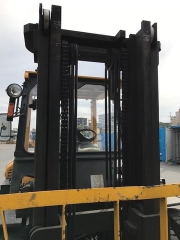 Xe nâng cũ 8 tấn TCM