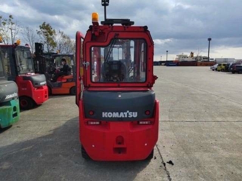 Xe Nâng Điện 3 Tấn Kẹp Cuộn Tròn Komatsu 2017 – Nâng Cao 4m | Giá Tốt