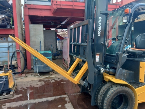 Xe Nâng Điện 3 Tấn Cũ Komatsu FE30-1 Sản xuất 2018