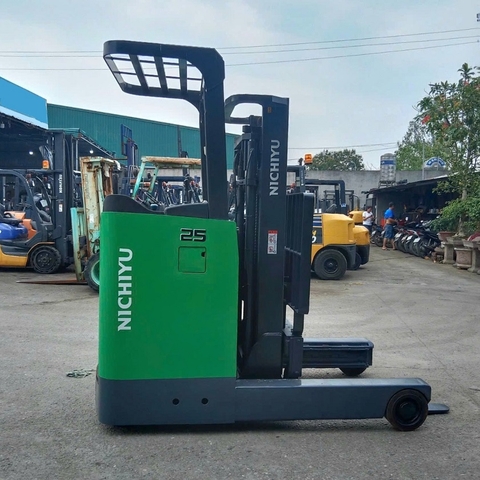 Xe Nâng Điện Đứng Lái 2500kg