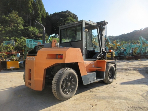 Xe Nâng Komatsu 10 Tấn Cũ