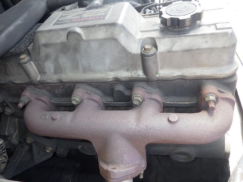 Xe nâng chạy dầu dịch giá toyota 2,8 tấn