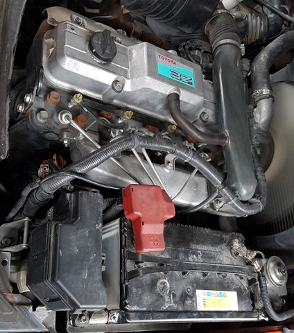 Xe Nâng Động Cơ Dầu 2,5 tấn Toyota