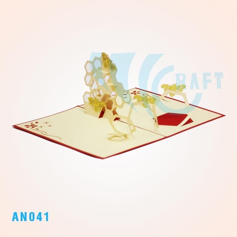 Bee Pop Up Card
