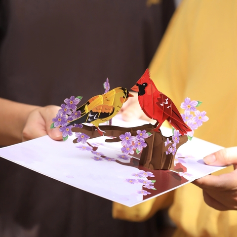 Songbird Pop-up Card – A Touch of Nature’s Beauty in Your Hands