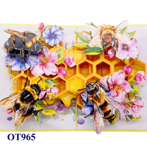 Buzzing Bees & Honeycomb – Pop-Up Card