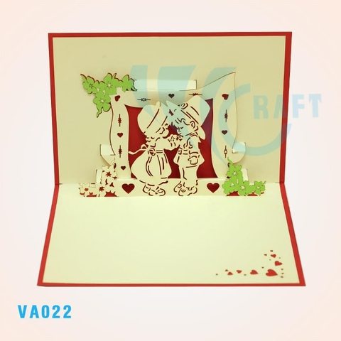 The Kiss Pop Up Card 4