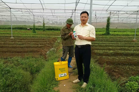 Nâng Tầm giá trị Việt - Làm sạch cỏ bằng sinh học tại Bắc Giang