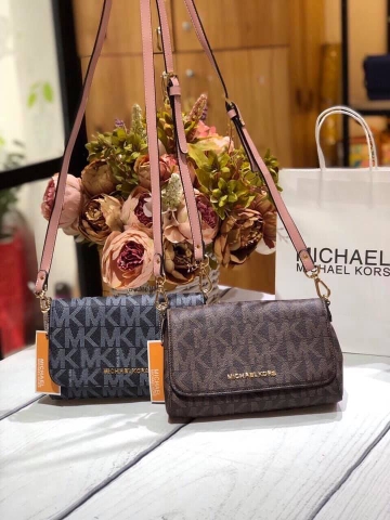 Review Túi Đeo Chéo Nữ Michael Kors Jet Set Travel BROWN 35F1GTVC2B