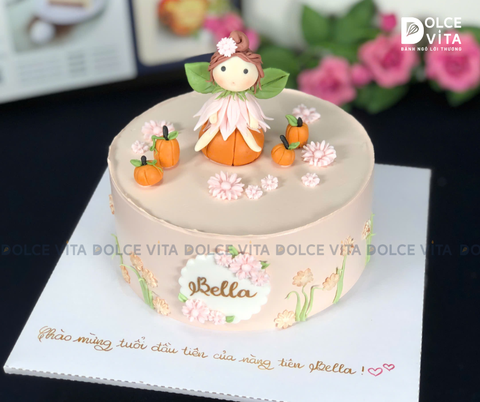[1611] (180) Bánh kem tạo hình nàng tiên bí ngô cổ tích