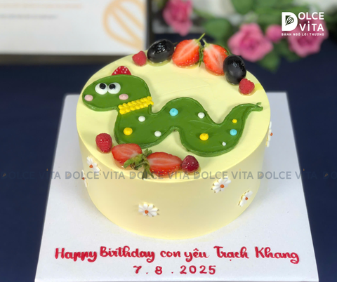 [1799] (40) Bánh kem vẽ hình chú rắn – Món quà độc đáo cho người tuổi Tỵ