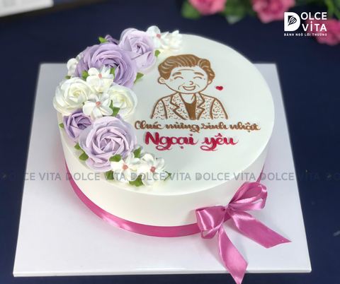 [1774] (120) Bánh Kem Vẽ Chân Dung Tặng Sinh Nhật Bà – Trang Nhã, Đầy Ý Nghĩa