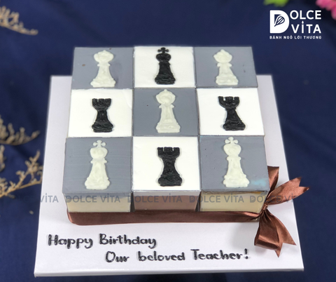 [2028] (60) Bánh kem vẽ Cờ Vua - Món Quà Cho Người Đam Mê Cờ