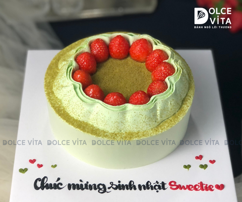 286 (30) Bánh tối giản trang trí trái cây.