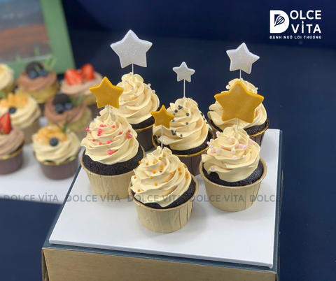 [1444] Set cupcake cắm tag ngôi sao