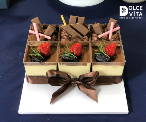 629 Set bánh ly tiramisu