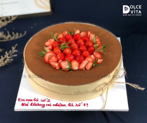 [1481] Tiramisu trang trí dâu tây tặng cho ngày của Ba (S30-50-90-130)