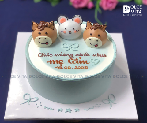 [1620] Bánh kem tạo hình ngựa và chuột