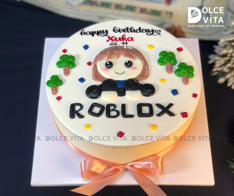 [2092] (80) Bánh kem chủ đề Roblox cho bạn nữ