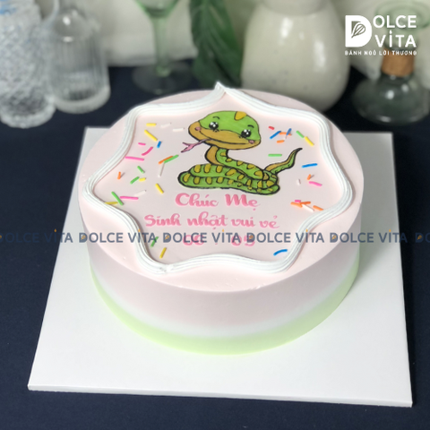 [303] (70) Bánh kem vẽ hình rắn – Món quà độc đáo cho người tuổi Tỵ