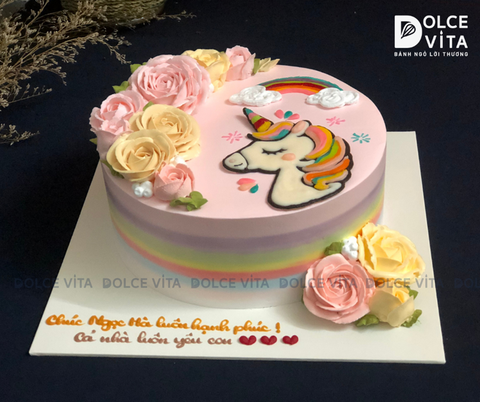 359 (90) Bánh trang trí hoa kem và vẽ ngựa Pony (unicorn)