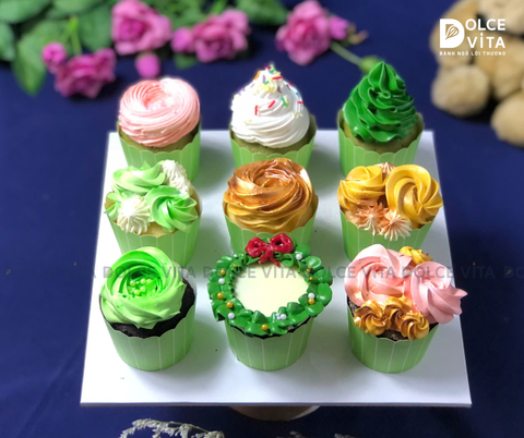 [012] Set cupcake Giáng sinh