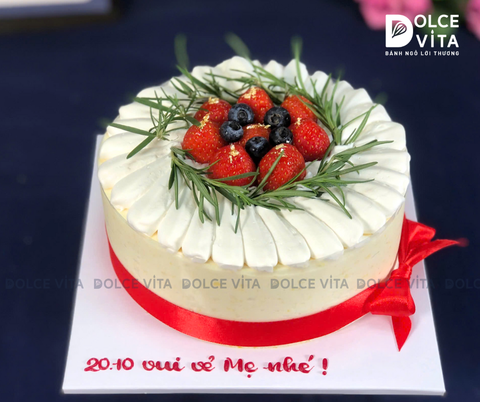 007 (30-50-70-90) Mousse bắp trang trí dâu tây và việt quất sang trọng