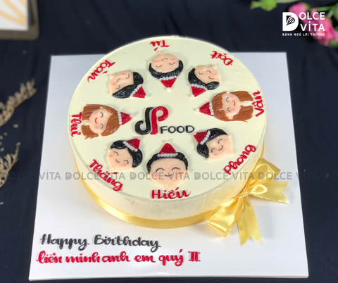 1529 (M-80+) Bánh Kem Vẽ Hình Chibi cho Team/Gia Đình – Món Quà Ngọt Ngào Cho Mọi Dịp