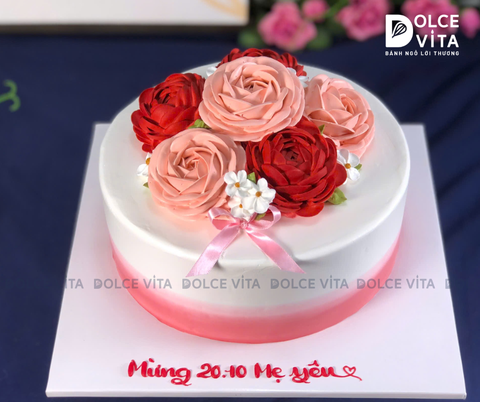 [2012] (70) Bánh kem trang trí bó hoa hồng gửi tặng phái nữ nhiều dịp