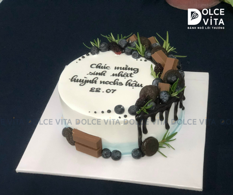 [1720] (100) Bánh trang trí việt quất, socola ấn tượng, sang trọng