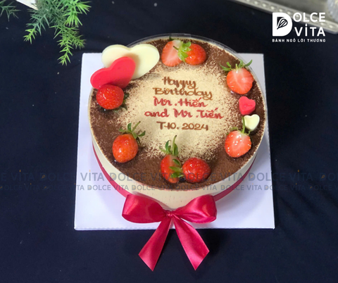 T008 - Bánh Tiramisu trang trí trái cây tươi