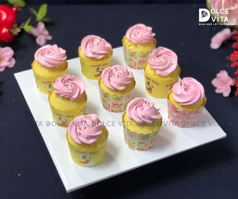 [218] - Set Cupcake trang trí bông kem tông hồng