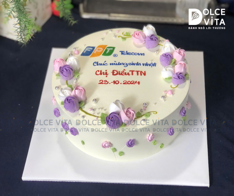 281 (50) Bánh trang trí hoa tặng cho đối tác, người thân