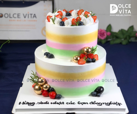 [2055] (250) Bánh kem tầng trang trí trái cây - Ngon mắt, thu hút, ấn tượng
