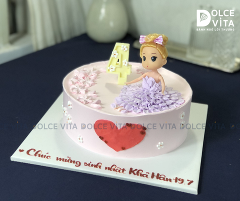 344 (120) Bánh trang trí búp bê, tạo hình số tuổi trên bánh