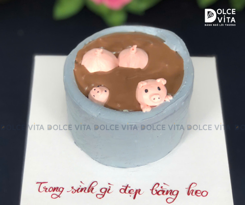 [1612] (80) Bánh kem Hài, bựa - tạo hình heo trong vũng sình cười nghiêng ngả