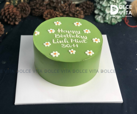 [678] Bánh trang trí tối giản, tone màu xanh bơ đậm