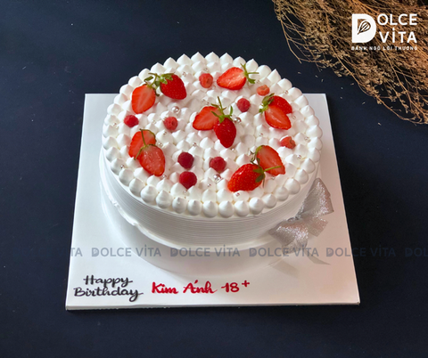 389 Bánh mixed fruit trang trí tối giản