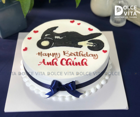 [584] (60) Bánh kem vẽ xe mô tô phân khối lớn tặng người mê tốc độ