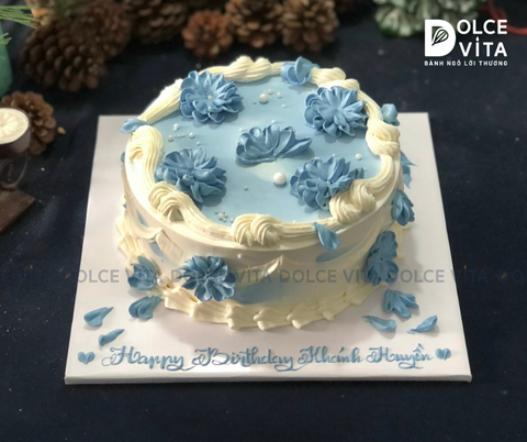 683 (60) Bánh trang trí hoa xanh dương