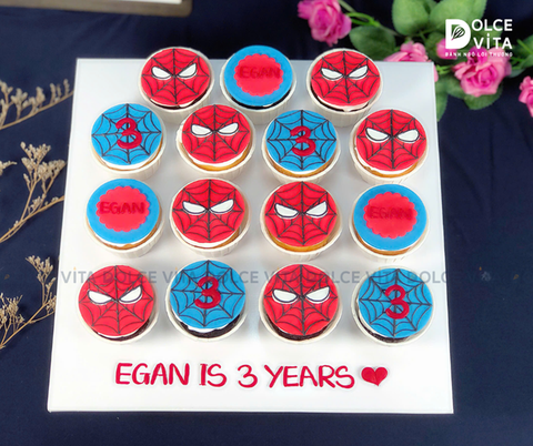 1537 (20) Cupcake Người nhện (Spider man)