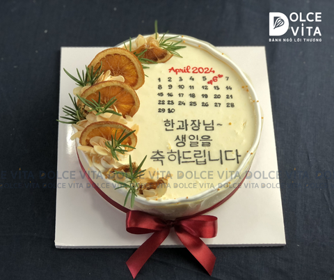 908 Mousse bắp vẽ lịch, viết chữ Hàn Quốc