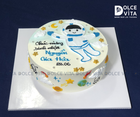 [0333] (80) Bánh vẽ phi hành gia cho bé trai